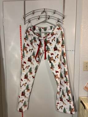 F: Daydream Fleece Christmas Dog Pajama Pants